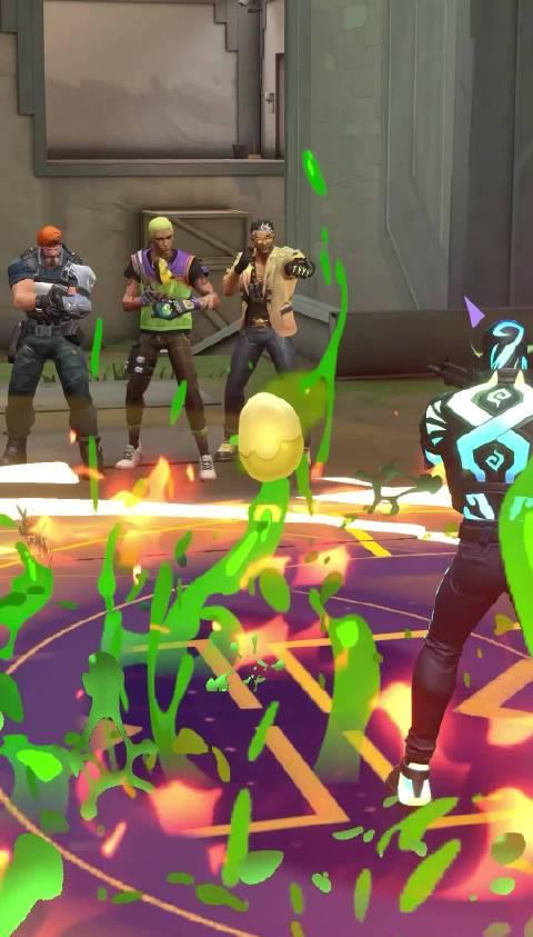 海外党深夜刷到《无畏契约》新皮肤,结果发现连游戏都进不去,这体验太真实了