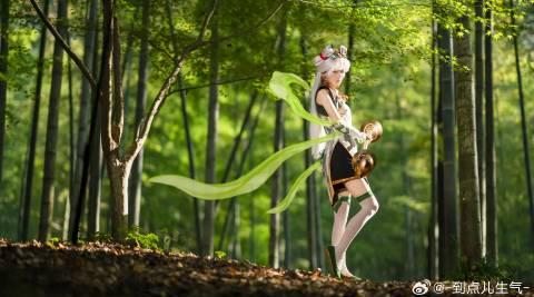 《英雄联盟S15公益皮肤上线,海外玩家如何用Sixfast加速国服、解锁赛事直播与同人内容?》